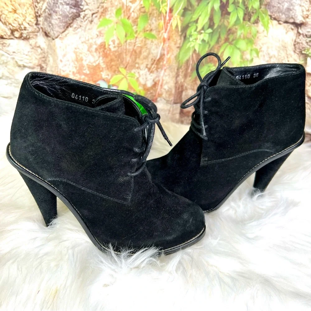 OPENING CEREMONY Quiet Luxury Black Suede Lace-Up Ankle Boots, 36